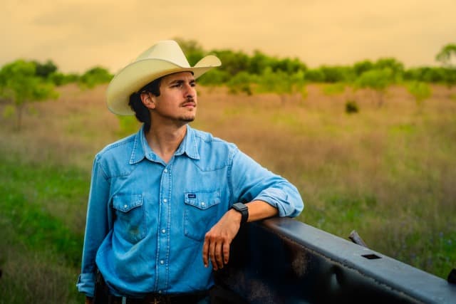 Clayton Tucker