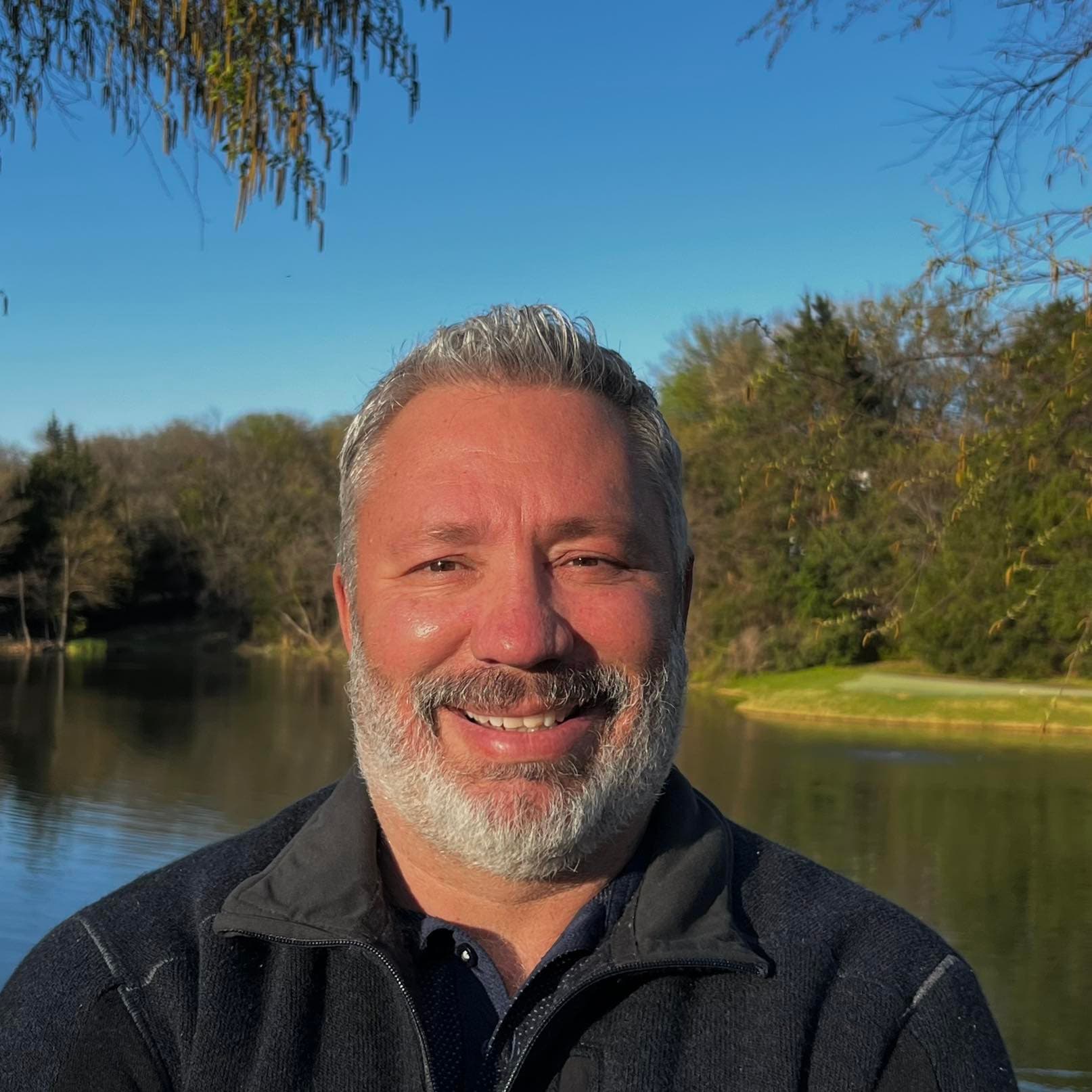 Russ Medeiros