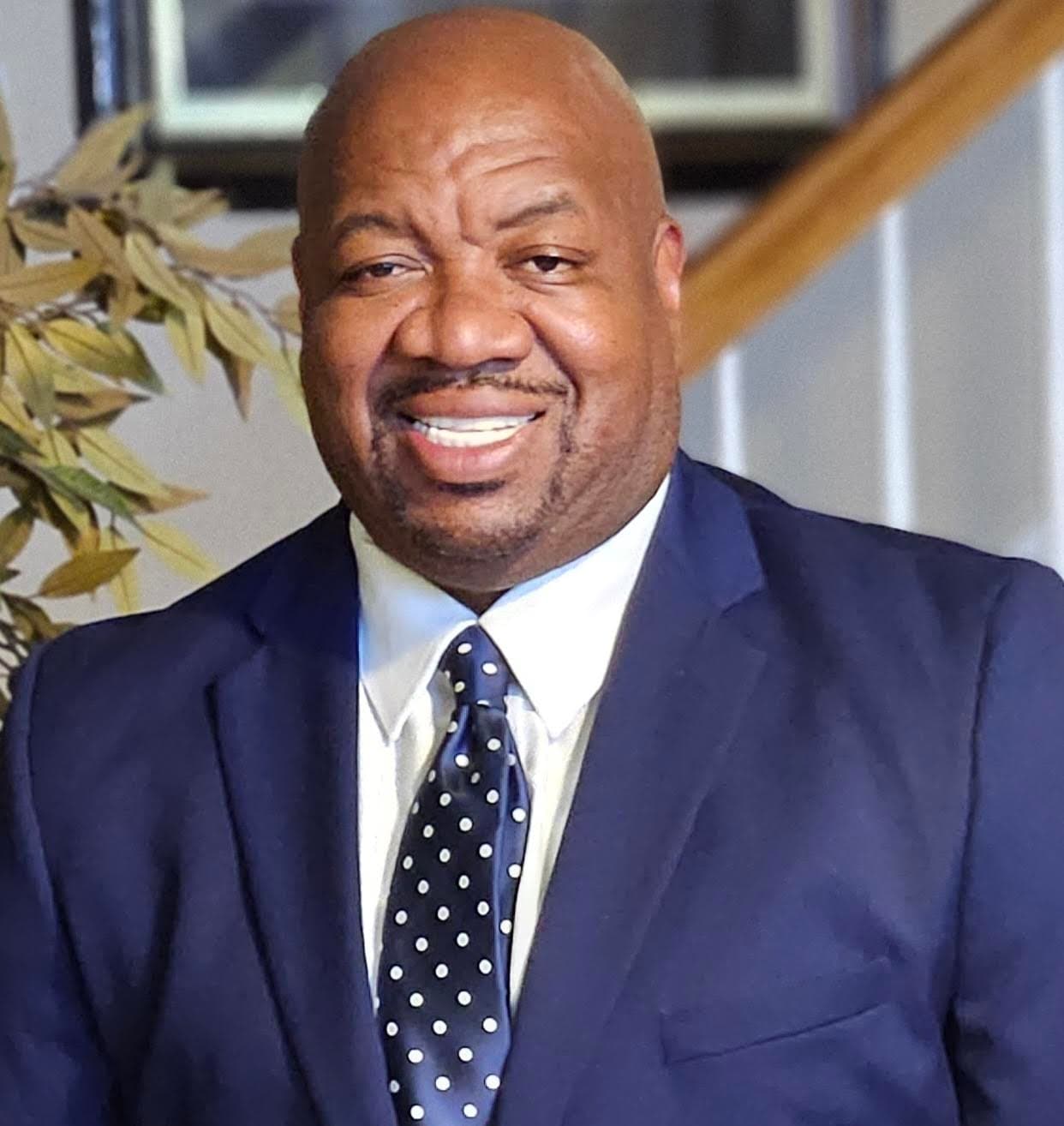 Steven McKinney