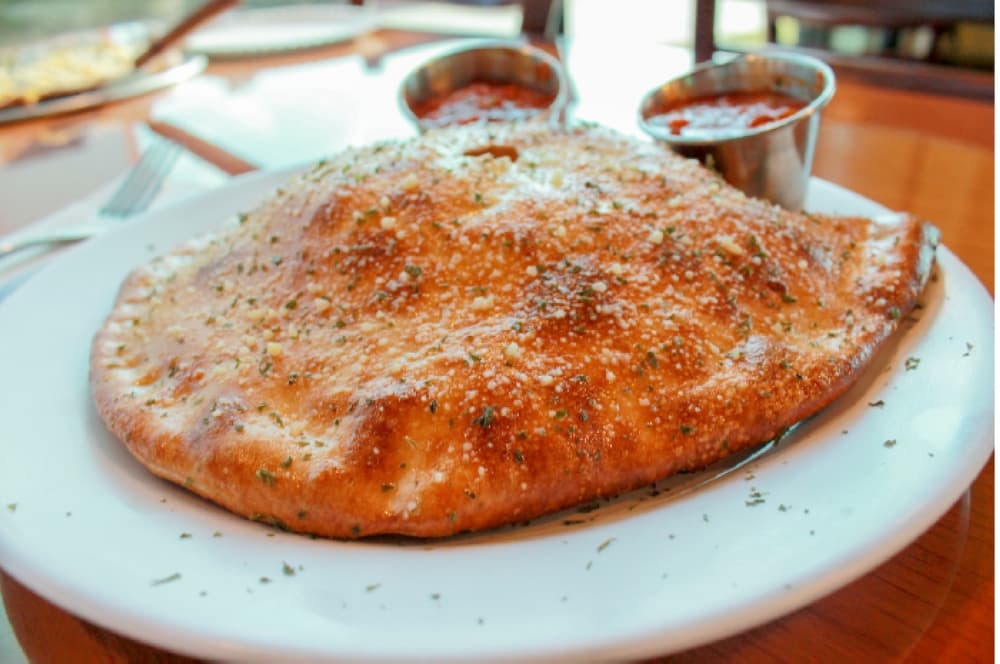 New York Grand Pizza: Pizza maker continues family legacy in Atascocita area