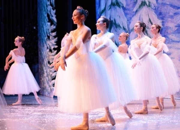The Houston Repertoire Ballet presents "The Nutcracker" on Dec. 6-8. 