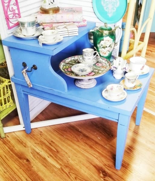 (Courtesy Strawberry Hill Unique Upcycling Boutique)