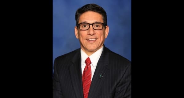 Round Rock ISD's Steve Flores named Central Texas Superintendent of the Year