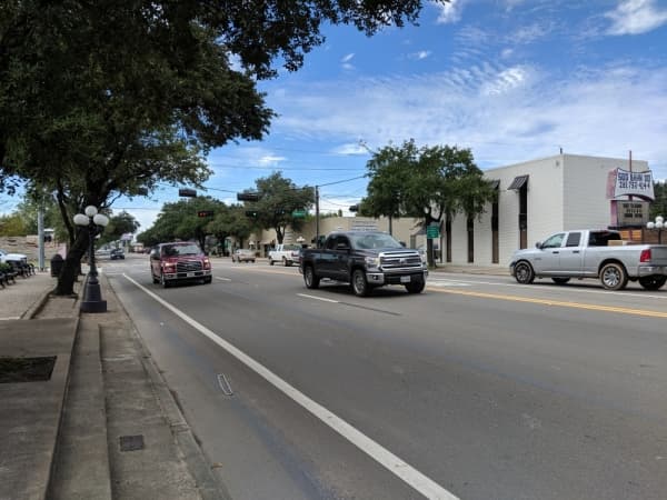 Tomball City Council votes to accept land for construction of public parking lot at Commerce, Cherry streets