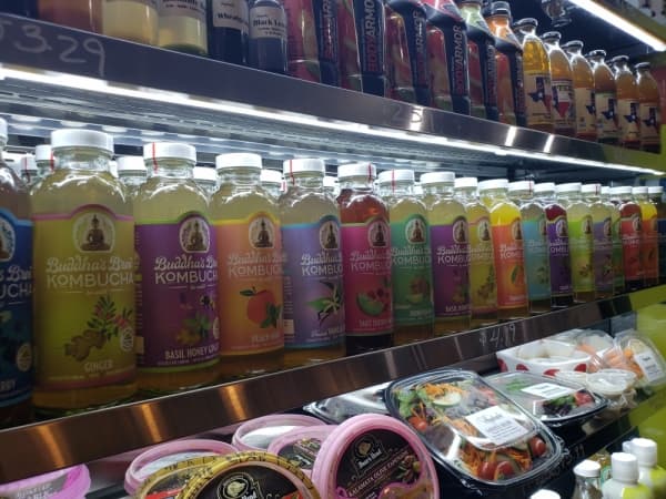 Hydrate sells Buddha's Brew kombucha. (Ali Linan/Community Impact Newspaper)
