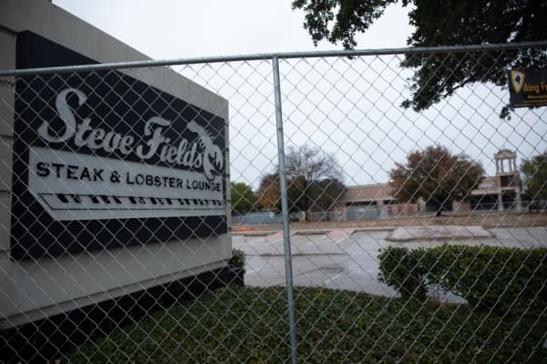 Steve Fields closes its doors in Plano; building demolished for future restaurant