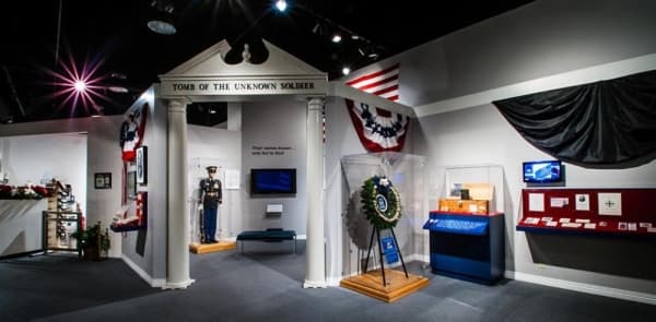 (Courtesy The National Museum of Funeral History) 