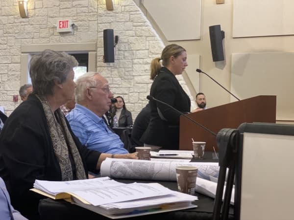 Lakeway discusses land-use map at joint council/zoning and planning meeting