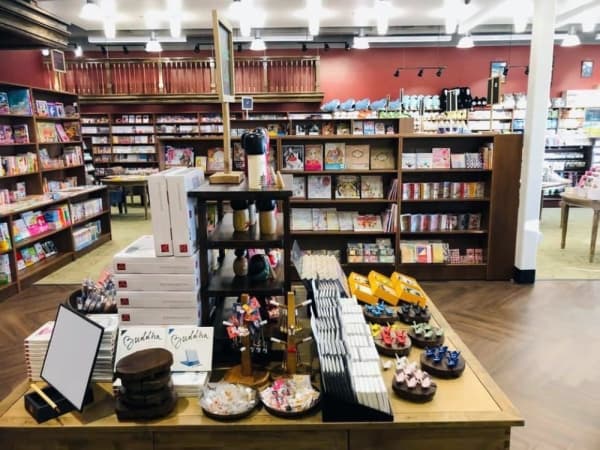 Kinokuniya Bookstore opens in Katy area