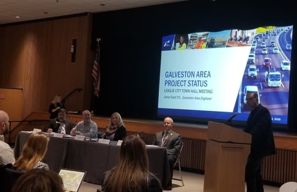 League City, TxDOT officials review Bay Area transportation projects