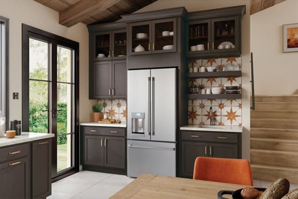 Showroom for cabinet services relocates in Grapevine