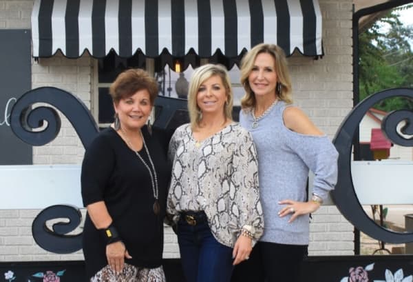Katy boutique Yaya Club Clothing sells women’s fashion, teaches style to all