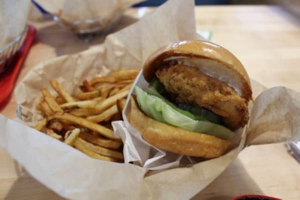 PDQ on Lakeline Boulevard closes