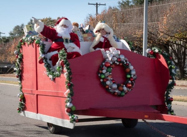 Here are 13 ways to celebrate the holidays in Richardson this year