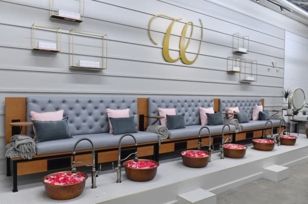 W Nail Bar is now open in Sunset Valley