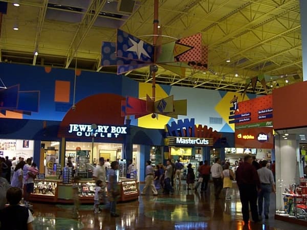 Katy Mills opening day