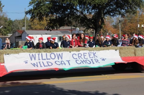 Local schools, businesses and community members participated in the 54th annual parade. (Anna Lotz/Community Impact Newspaper)