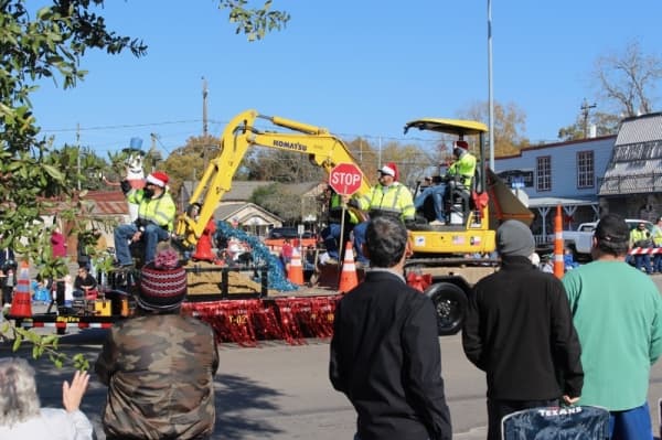 Local schools, businesses and community members participated in the 54th annual parade. (Anna Lotz/Community Impact Newspaper)