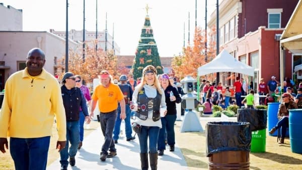 Here's 10 things to do in Lewisville, Flower Mound and Highland Village in December