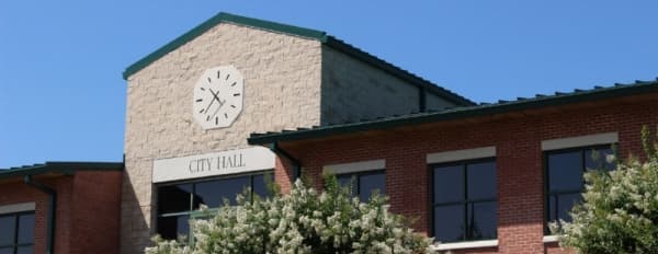 Friendswood City Council gives initial approval to not requiring sidewalks in certain residential areas