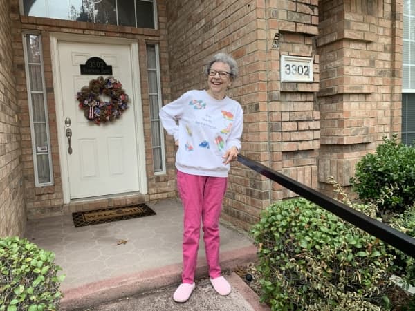 Seniors Helping Seniors: Active adults gathering for the greater good