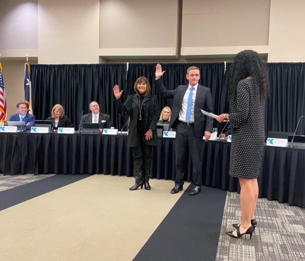 Rob Ellis, Cathy M. Arellano take oaths of office for Klein ISD board of trustees