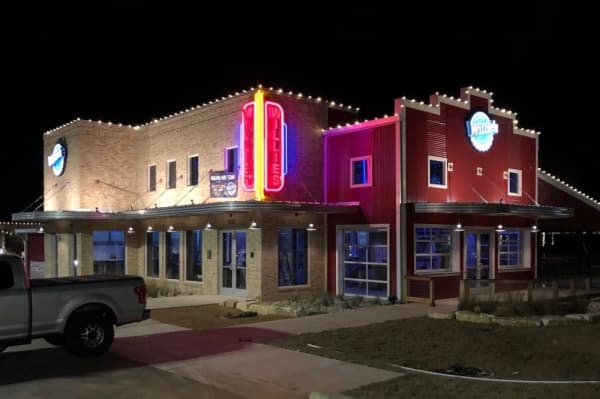 Willie's Grill & Icehouse to open new Georgetown locale in late January