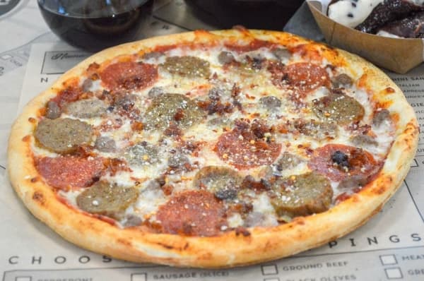 Dolce & Cannoli Pizzeria to open second Houston-area eatery in Deerbrook Mall