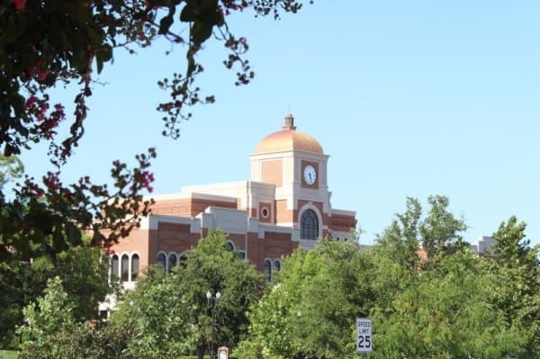 Lewisville Mayor Rudy Durham decides to complete term following retirement as chief appraiser