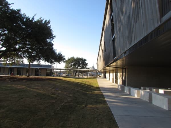 Menchaca Elementary School will have three new buildings connected by a covered walkway. (Nicholas Cicale/Community Impact Newspaper)