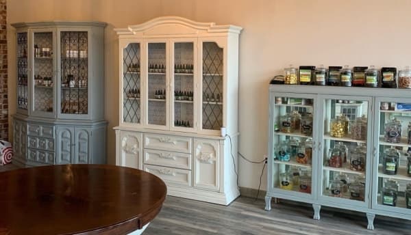 CBD retailer Quirky Leaf now open in Conroe's Marcel Town Center
