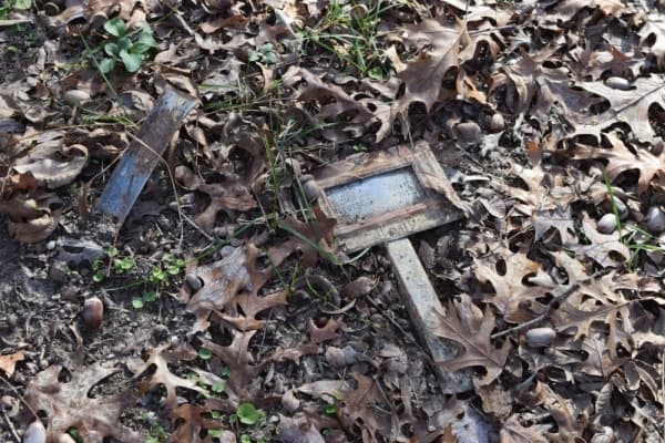 Many gravesite markers have deteriorated to the point of illegibility. (Emily Davis/Community Impact Newspaper) 