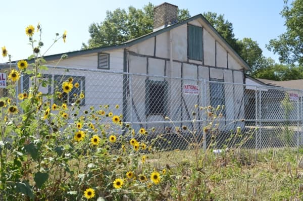The Zimmerman house on Parkfield Drive, built in 1854, is the last remaining house in Austin to feature traditional German fachwerk architecture.
(Iain Oldman/Community Impact Newspaper)
