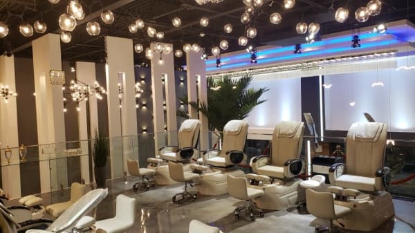 Executive Nails & Spa Vintage now open in The Shops at Chasewood
