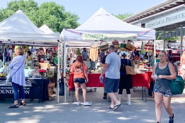 Freiheit Farmer's Market (Courtesy Freiheit Farmer's Market)