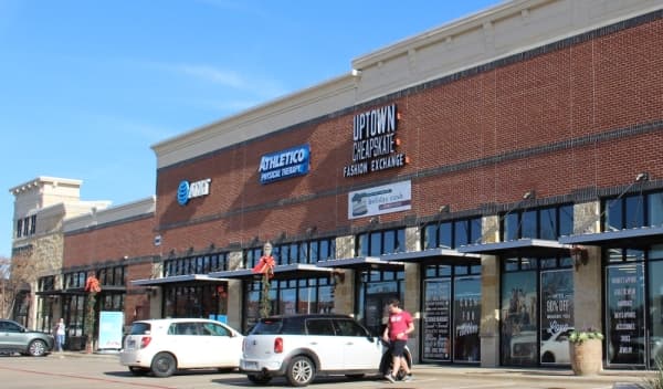 Uptown Cheapskate in Colleyville to begin selling clothes Jan. 23