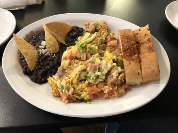 Di Maria Fresh Food brings healthy dining option to Atascocita area