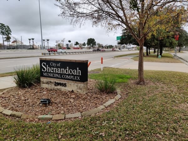 Shenandoah population shows recent growth, aging; Oak Ridge North sees less pronounced demographic change