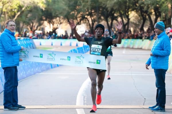 Chevron Marathon 2020 street closures, places to watch and cheer on