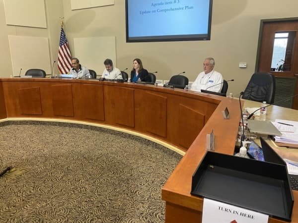 Road projects, land use, some serious talk about vaping: A breakdown of the Jan. 13 special City Council meeting in Lakeway