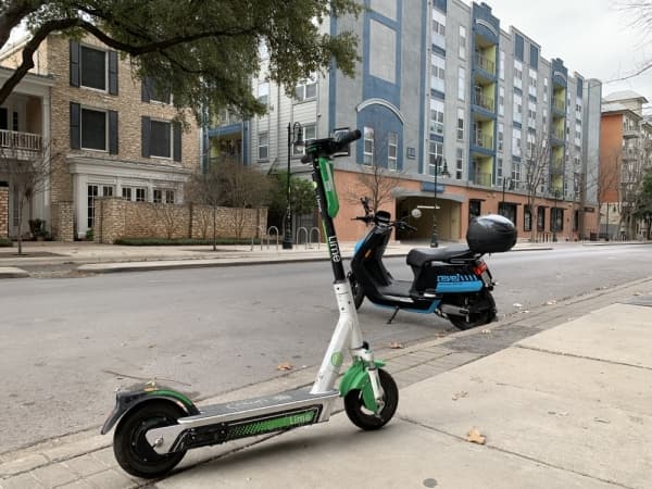 Rollingwood talks on motorized scooters shift away from outright ban, focus on abandonment with up to $500 fine