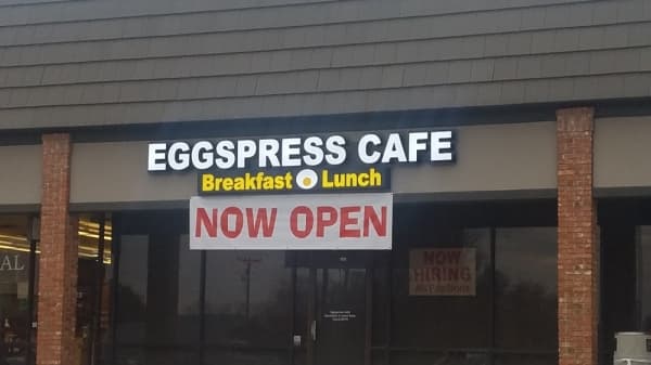 Eggspress Cafe now open in Highland Village