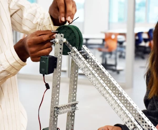 Robotics is one of several classes held in The STEM Center. (Makenzie Plusnick/Community Impact Newspaper)