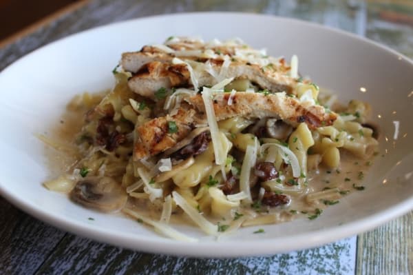 Chicken mushroom pasta Taglia 