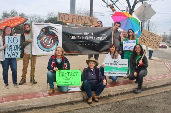 Permian Highway Pipeline opponents gather in downtown Kyle