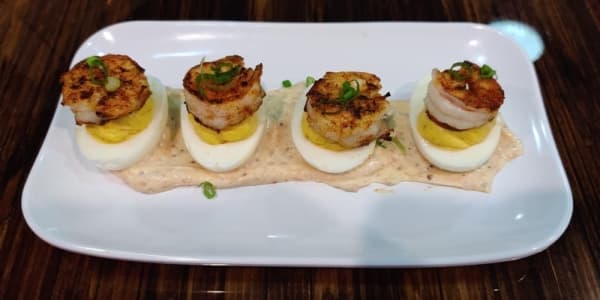 Lowens Seafood restaurant opens in Friendswood