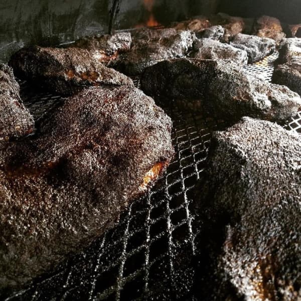 Smiley’s Craft Barbecue now open inside Oak Street Food & Brew in Roanoke