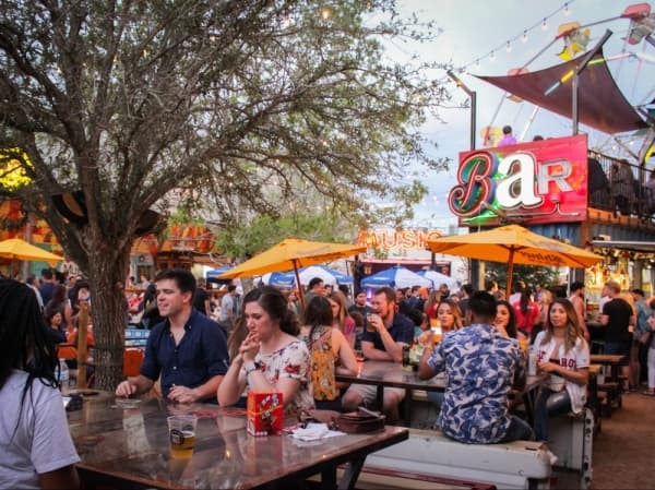 A new Truck Yard venue is coming to Alliance Town Center in fall 2020. (Courtesy Hillwood)