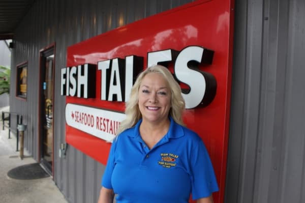 Fish Tales owners focus on serving seafood in small-town communities