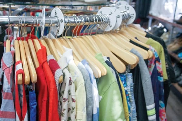 Plaza Thrift to open Plano location